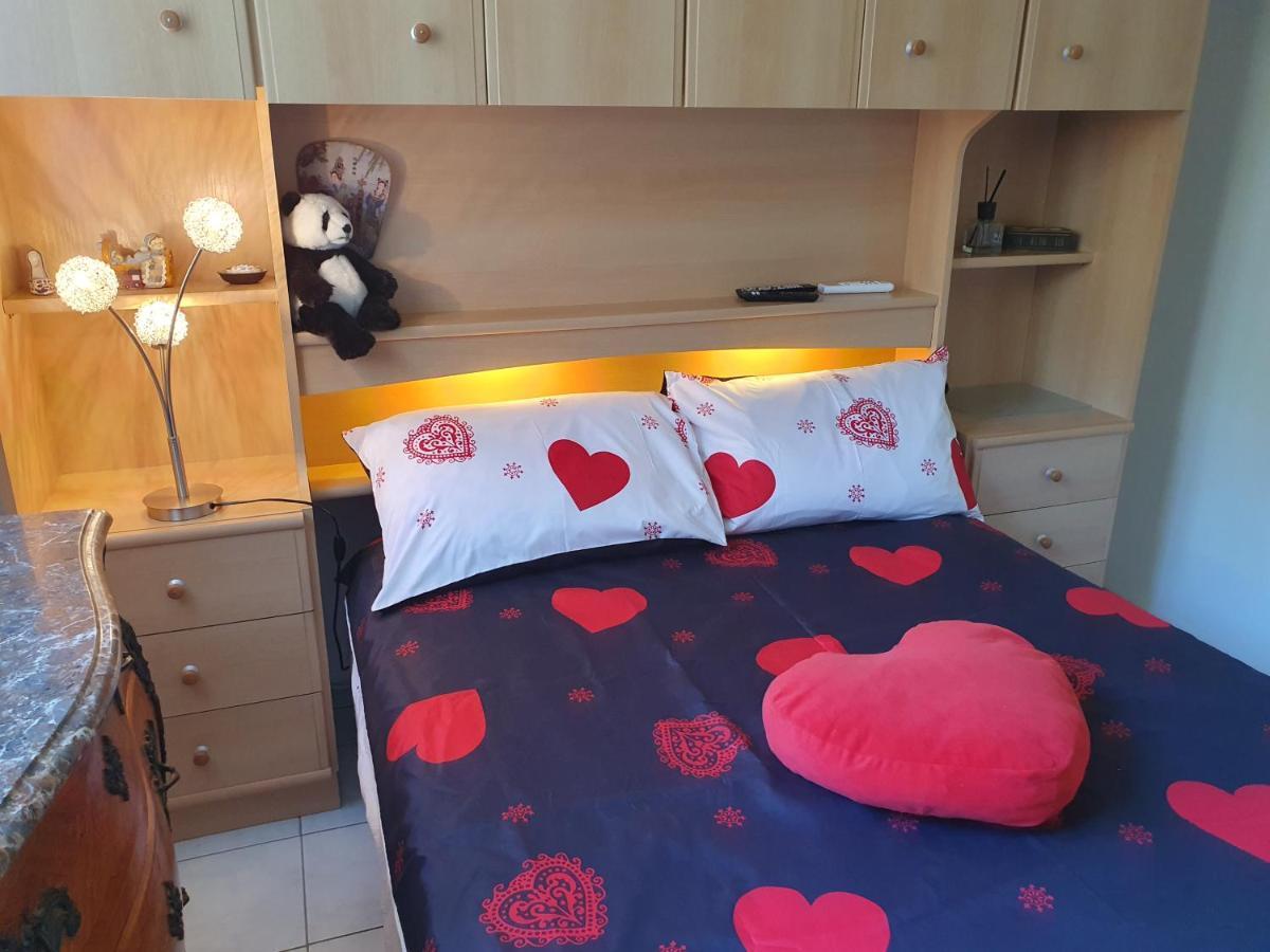 Appartement Yoyo. Menton Extérieur photo